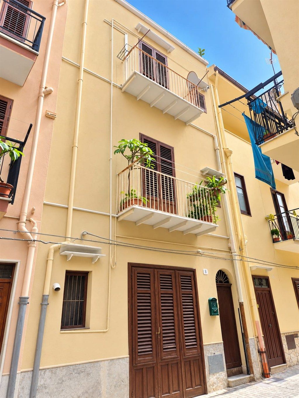 Casa indipendente  zona alta centrale