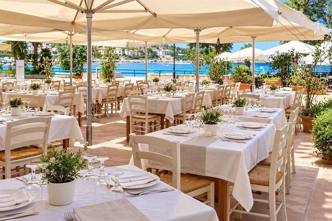 IN VENDITA – AVVIATISSIMO RISTORANTE FRONTE MARE A SFERRACAVALLO