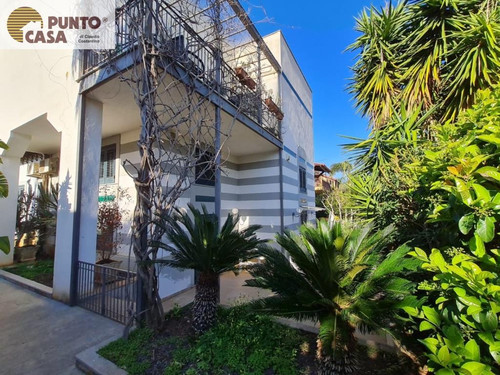 Mondello Valdesi, affittasi rifinito 3 vani oltre spazio esterno