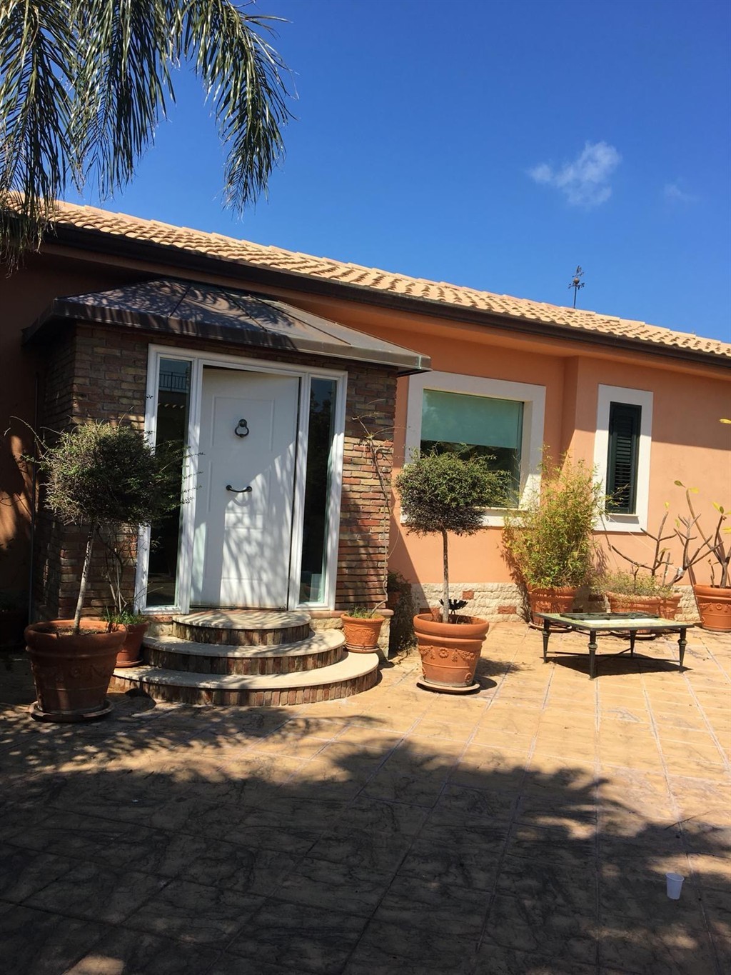 Villa Unifamiliare a Trabia – Via Piani 7, a soli 200 metri dal mare